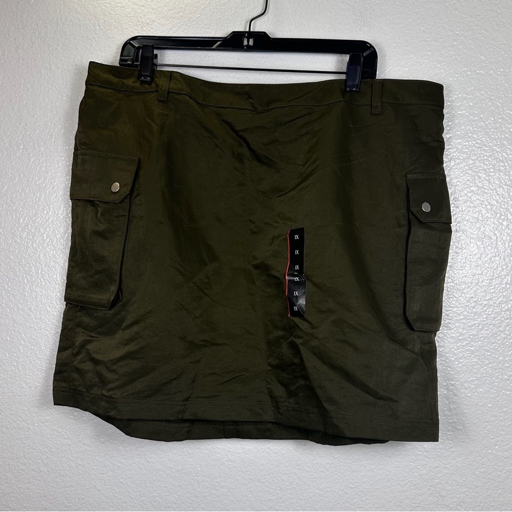 Future Collective Olive Green Nylon
Cargo Skirt Pockets Size 1X
